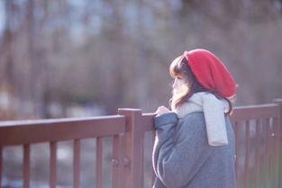 表达想念的图片,图片中的深情凝望